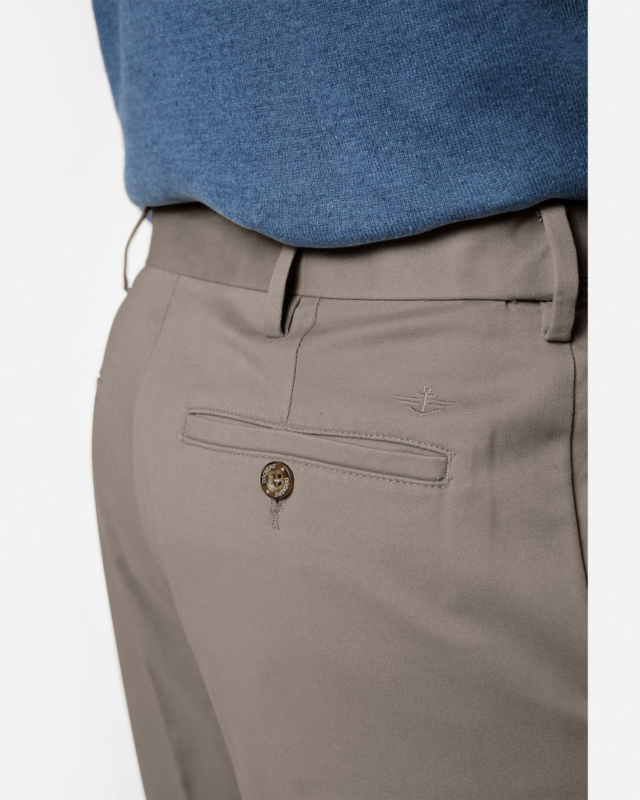 (image for) Popular Comfort Khakis, Pleated, Relaxed Fit